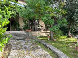 Villa in vendita a foligno via campagnola