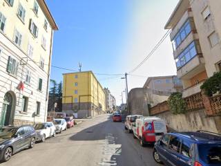 Appartamento in affitto a trieste strada per longera