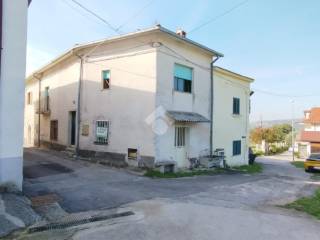 Casa indipendente in vendita a cervaro via porchio, 35