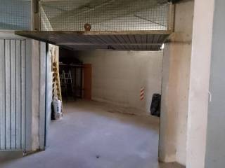 Garage in vendita ad ardea via bologna