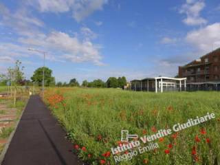 Terreno agricolo all'asta a reggio nell'emilia via g. mahler