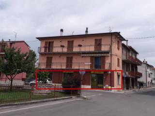 Negozio all'asta a san giustino via del fondaccio, 2