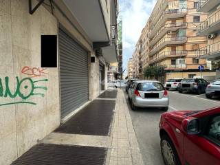 Garage in vendita a crotone via panella, 212