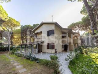 Villa bifamiliare in vendita a grosseto via della tinca