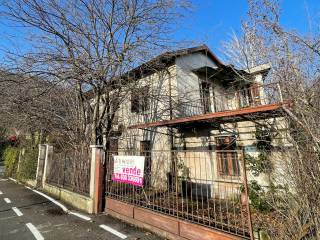 Casa indipendente in vendita a brescia via della musia