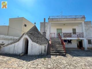 Villa bifamiliare in vendita ad alberobello vico leogrande