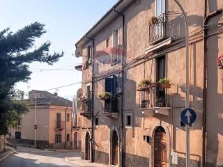 Casa indipendente in vendita a sulmona via fiume, 45