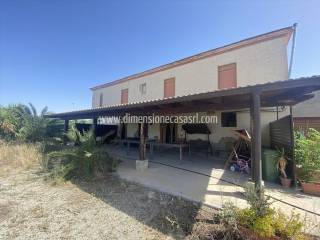 Azienda agricola in vendita a caltanissetta contrada furiana snc