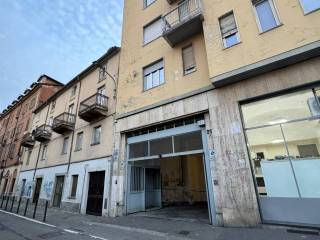 Posto auto in vendita a torino via cottolengo, 29