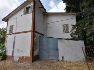 Villa all'asta a fermo contrada s. girolamo, 27, 63900 fermo fm, italia