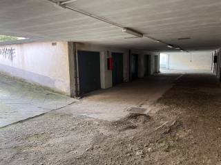 Garage in vendita a novi ligure via cavallotti, 23