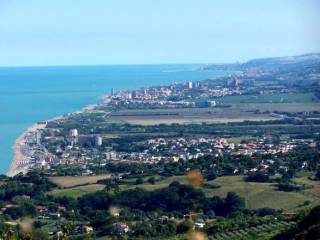 Colonica in vendita ad ancona strada provinciale del conero