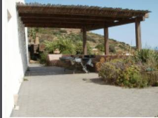 Villa all'asta a pantelleria contrada zighidì