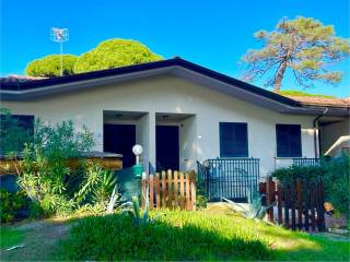 Casa indipendente in vendita a grosseto via della pineta