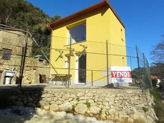 Villa in vendita a finale ligure località val ponci