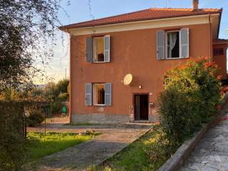 Villa in vendita a cogorno via monte san giacomo, 82