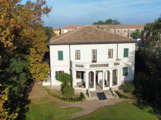 Villa in vendita a porto tolle via john fitzgerald kennedy, 4