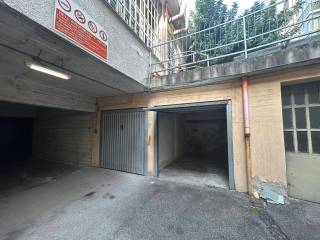 Garage in vendita a torino via castelgomberto, 118