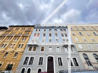 Appartamento in vendita a trieste via gian rinaldo carli, 8