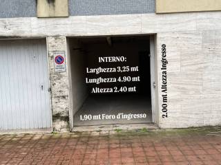 Garage in affitto a venezia via augusto murri, 25