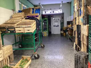 Frutta e verdura in in vendita da privato a napoli via benedetto cairoli, 103