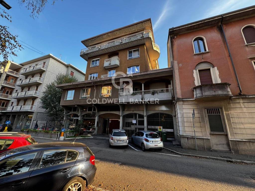immagine annuncio 11 di 12