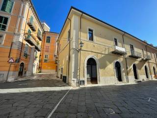 Appartamento in vendita a isola del liri piazza san lorenzo