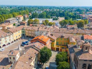 Negozio in affitto a scandiano via trento, 1