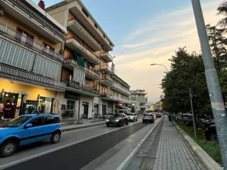 Garage in vendita a nocera inferiore 