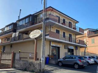 Garage in affitto a gravina di catania via antonio gramsci, snc