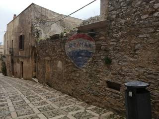 Rustico in vendita a erice vittorio emanuele, 80