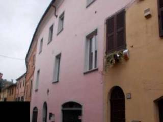 Casa indipendente in vendita a novi ligure via cavanna