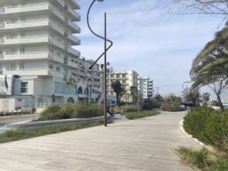 Garage in affitto a rimini viale regina margherita