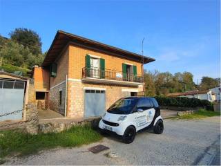 Casa indipendente in vendita a gualdo cattaneo 