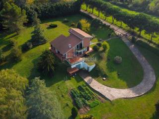 Villa in vendita a campagnano di roma strada delle cese