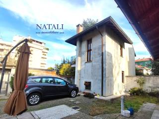 Villa in vendita a legnano viale gorizia, 32/a