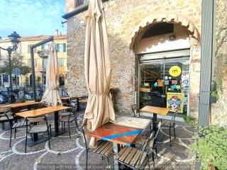 Pub in vendita ad albenga vico a porta torlaro