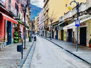 Garage in affitto a castellammare di stabia via roma, 15