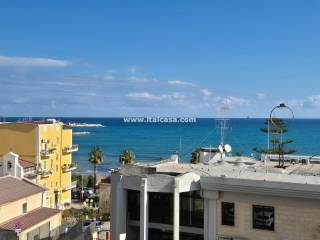 Appartamento in vendita a crotone viale leonardo gallucci