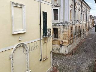 Casa indipendente in vendita a sabbioneta via vespasiano gonzaga