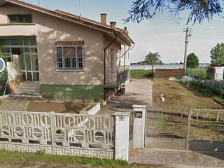 Villa in in vendita da privato a sermide e felonica via milazzo, 91