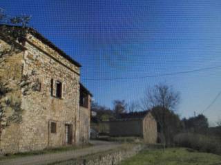 Casale all'asta a corciano via camillo prampolini