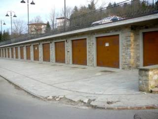 Garage in vendita a polinago via xxv aprile