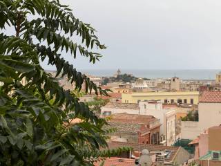 Appartamento in vendita a cagliari via san saturnino, 79