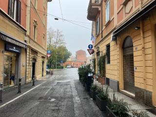 Appartamento in vendita a bologna via delle tovaglie, 25