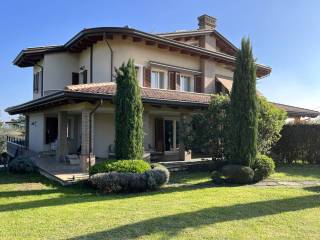 Villa bifamiliare in vendita a coriano via scaricalasino