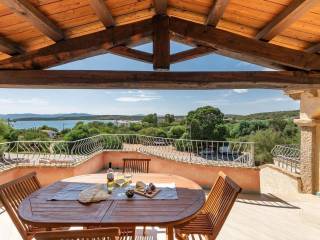 Villa in affitto a olbia 