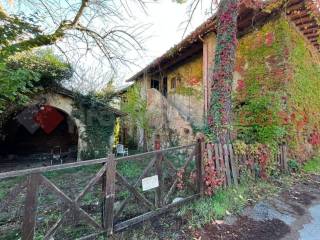 Rustico in vendita a cavriglia via poggio al vento