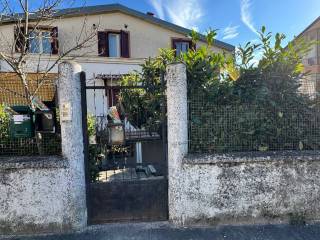 Casa indipendente in vendita ad avezzano via lago di scanno