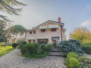 Villa in vendita a caorle largo verona